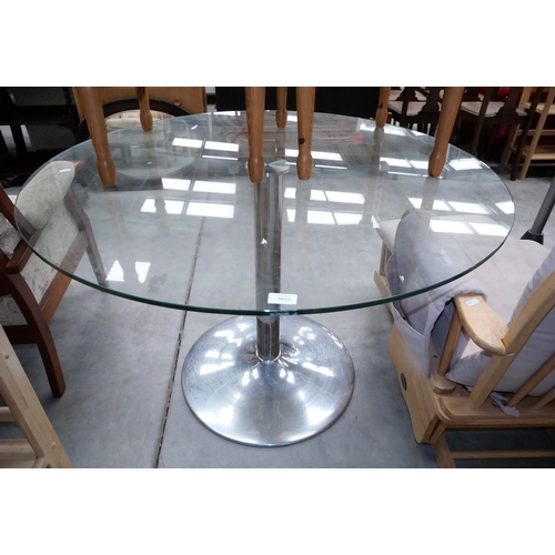 3033 - Circular Glass Dining Table on Chrome Pedestal Base