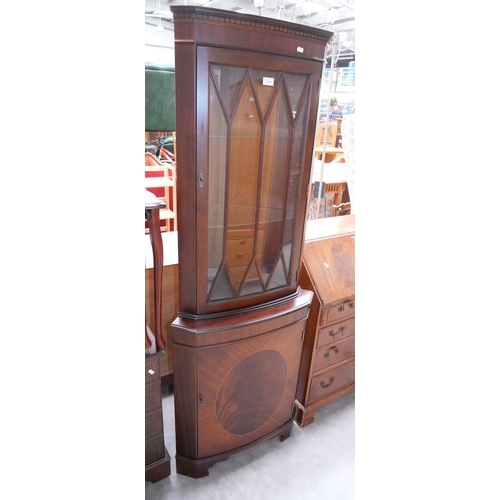 3039 - Mahogany Corner Cabinet