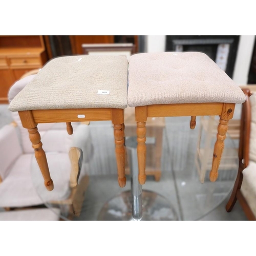 3059 - Pair of Pine Dressing Stools