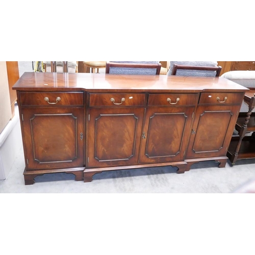 3064 - Bevan & Funnell Breakfront 4 Drawer Sideboard