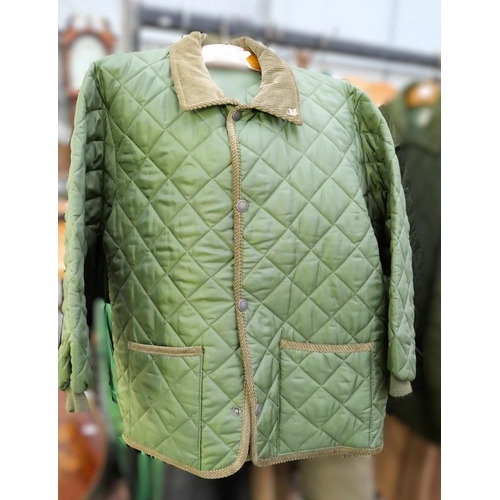 3240 - John Partridge Men's Green Padded Jacket Size Large