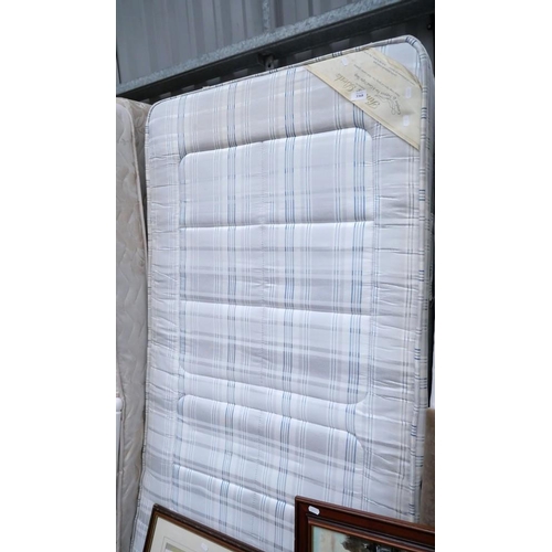 3368 - Single Divan Bed & Mattress