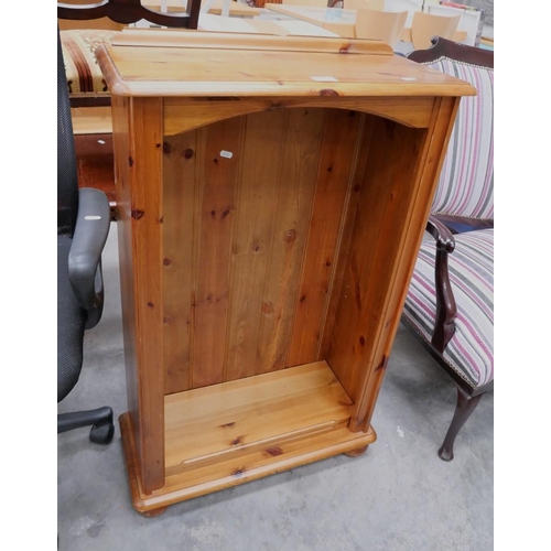 3396 - Pine Bookcase