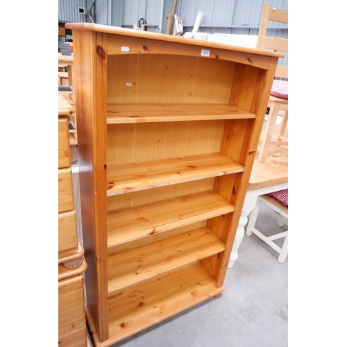 3473 - Pine Bookcase