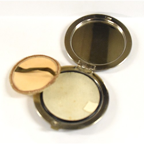 2366 - Vintage Dubarry Powder Compact.