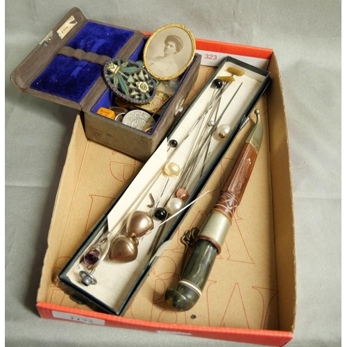 1172 - Jewel Box of Collectables, Hatpins & Hunting Knife.