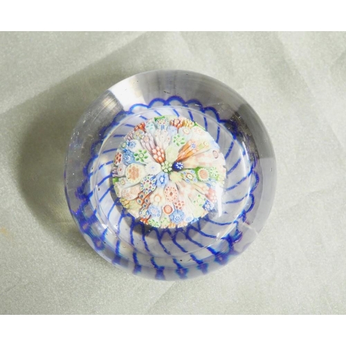 1227 - Antique Glass Paperweight.