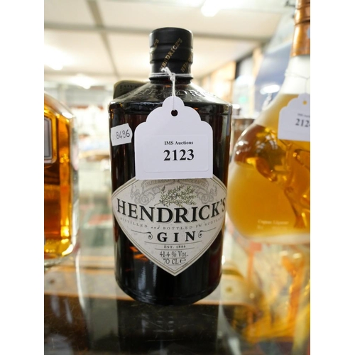 2123 - 70cl Bottle Hendrick's Gin