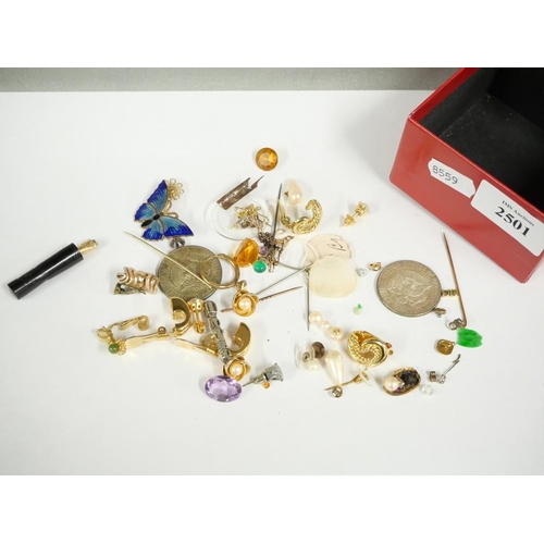 2501 - Box - Assorted Costume Jewellery & Coins.