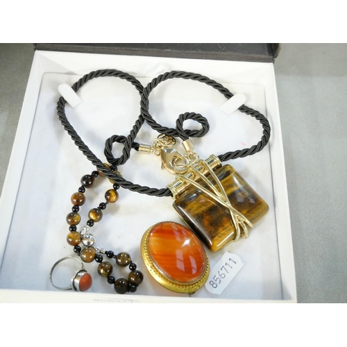 2527 - Tigers Eye Statement Necklace, Coral Ring Brooch & Bracelet