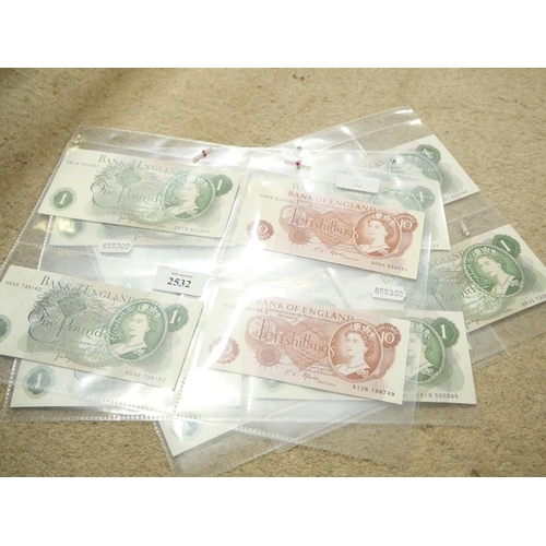 2532 - 14 x Uncirculated English Banknotes