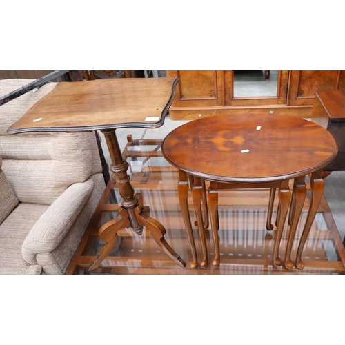 3070 - Oval Nest Of Tables & Wine Table