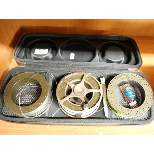 824 - Wychwood Truefly Sla Fly Reel With 2 Spare Spools In Protective Case