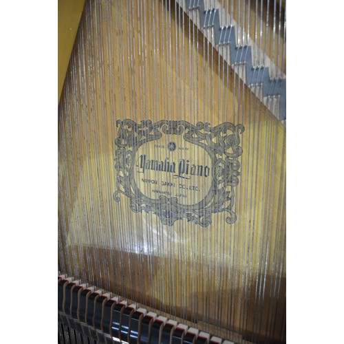 3295 - Yamaha GH1 Baby Grand Piano 1973