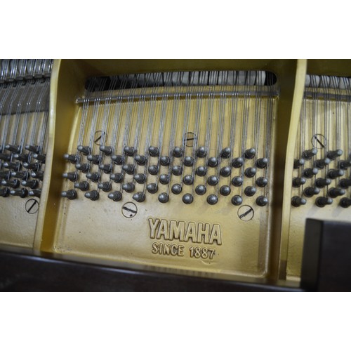 3295 - Yamaha GH1 Baby Grand Piano 1973