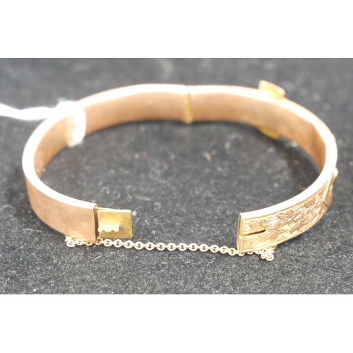 2480 - 9ct Gold Bangle, 9.2g