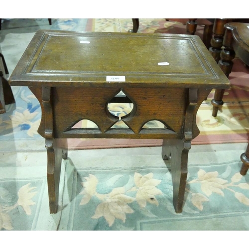 3199 - Oak Gothic Revival Stool