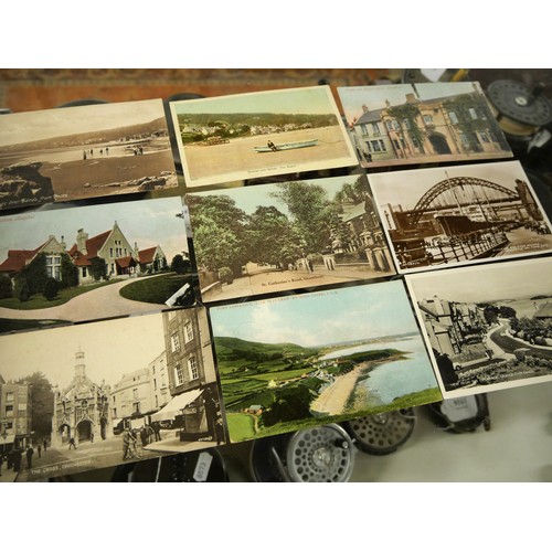 1212 - Collection of Vintage Picture Postcards.