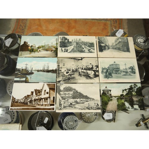 1283 - A Collection of Good Vintage & Antique  Topographical Picture Postcards (mainly UK a few World) appr... 