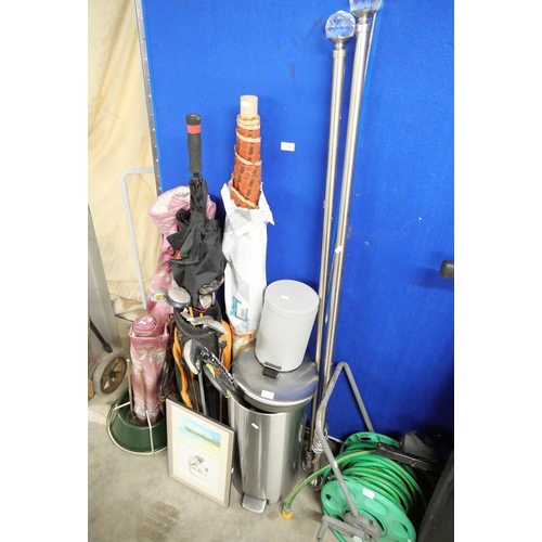 14 - Hose Reel, Bag of Golf Clubs, 2 Pedal Bins, Baton of Fabric etc