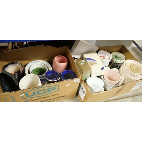 171 - 2 Boxes - Assorted Plant Pots