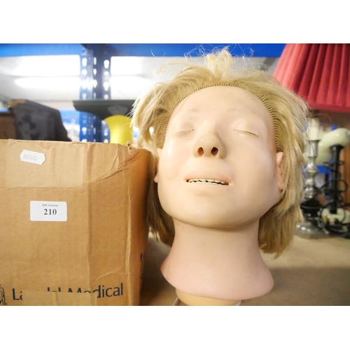 210 - Resuscitation Head