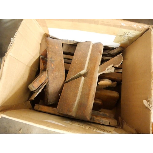 22 - Box of Assorted Antique Planes