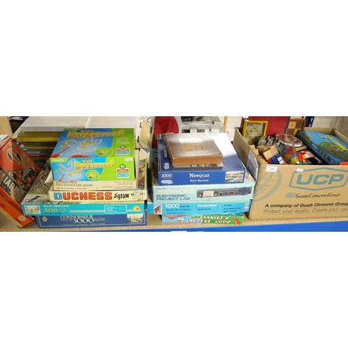 250 - Assorted Jigsaw Puzzles & Games