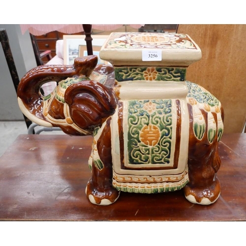 3256 - Ceramic Elephant Plant Stand