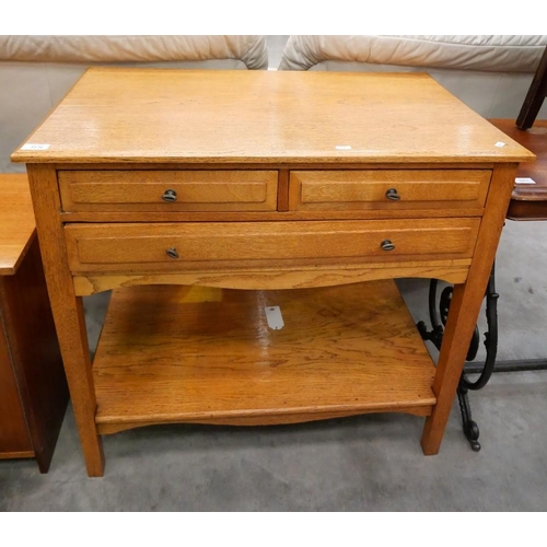 3276 - 3 Drawer Sideboard