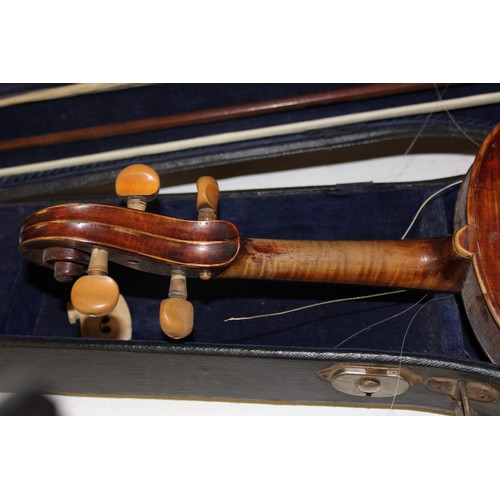 581 - Antique Violin 60cm x 21cm, 2 Bows in Carry Case & 2 Piece Carbon Fishing Rod