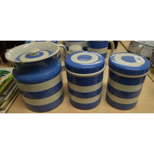 2048 - Collection of Mainly T G Greene Cornish Ware.