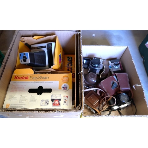Lot 2002      