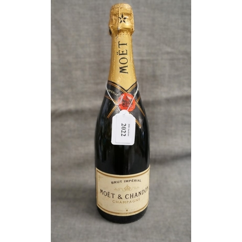 Lot 2022      