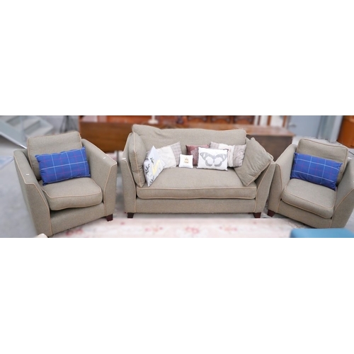 Lot 3047      