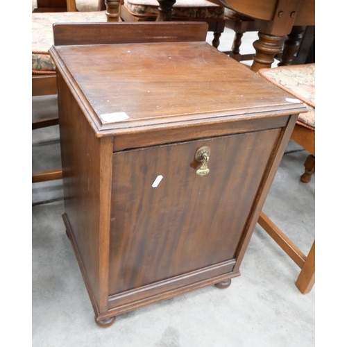 Lot 3032      