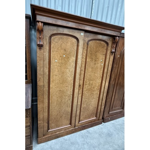 Lot 3004      