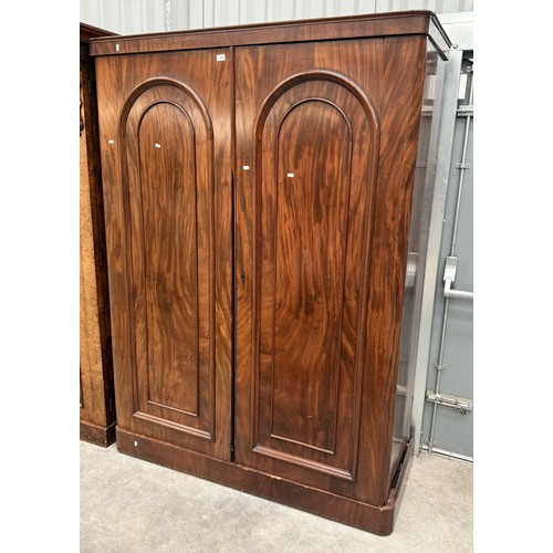Lot 3005      