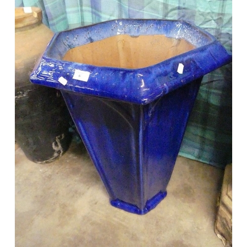 Lot 6         