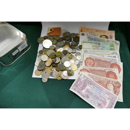 Box - Assorted World Coins and Notes