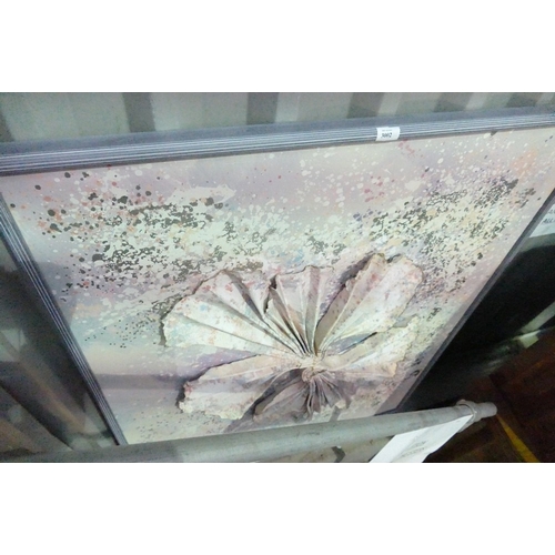 3002 - Large 3D Wall Hanging Of Bow