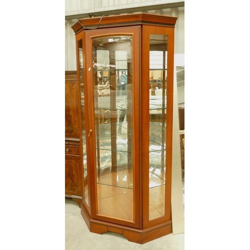 Lot 3004      