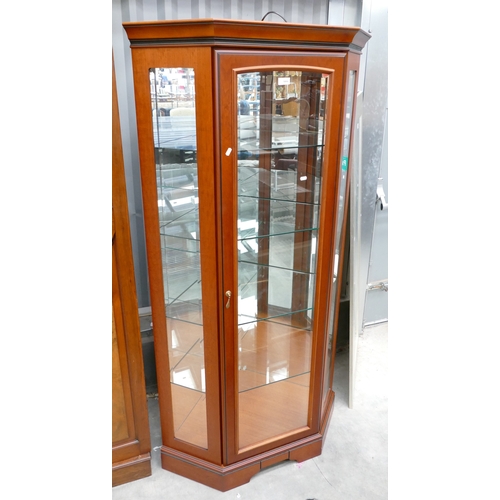 Lot 3004      