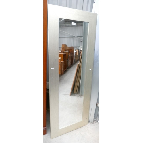 Lot 3005      