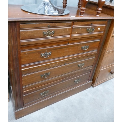 Lot 3010      