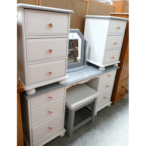Lot 3037      
