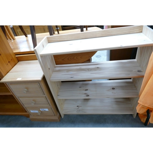 Lot 3044      