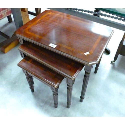 Lot 3028      