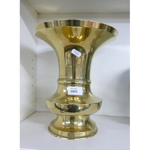 Lot 1051      