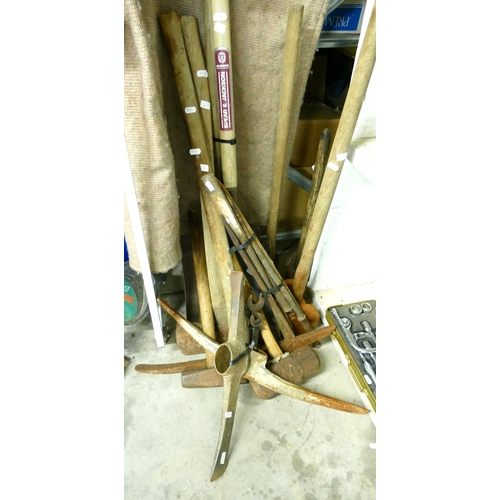 Lot 23        